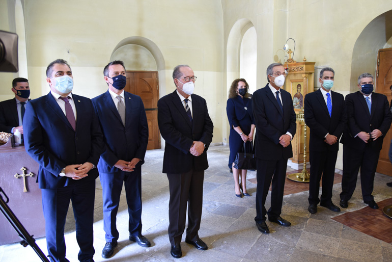 apeleftherosi kalamatas 1