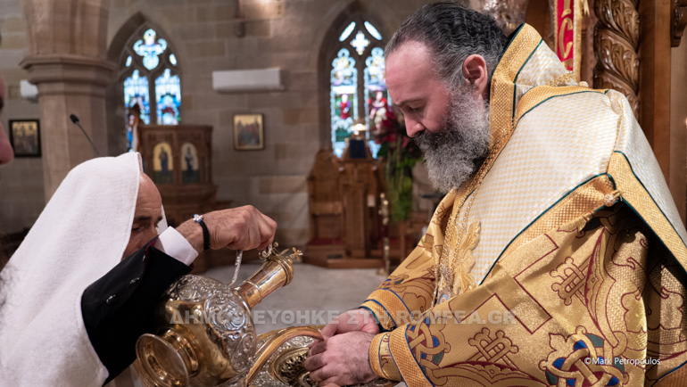 xeirotonies makarios 1