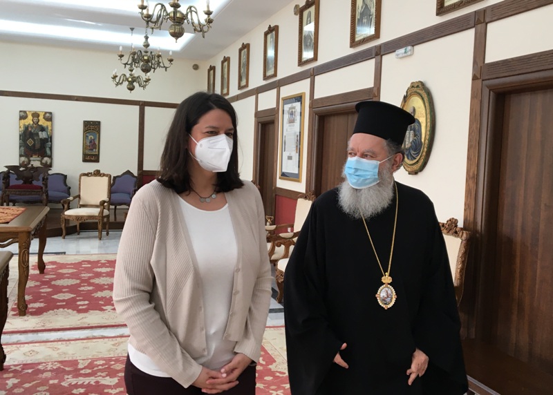 Ypourgou Paideias 003