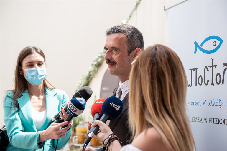 ekstrateia apostoli 1