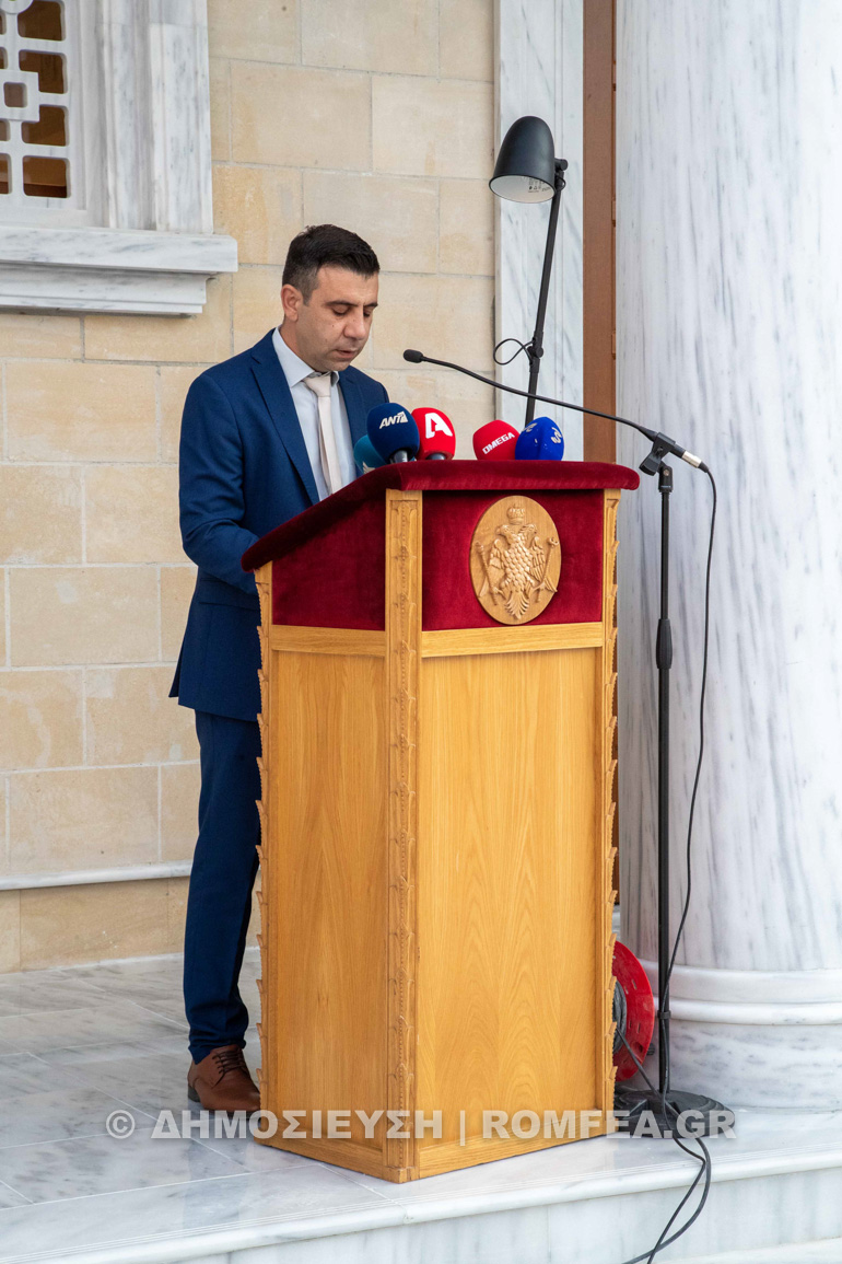 esperinos egkainion leukosia 1
