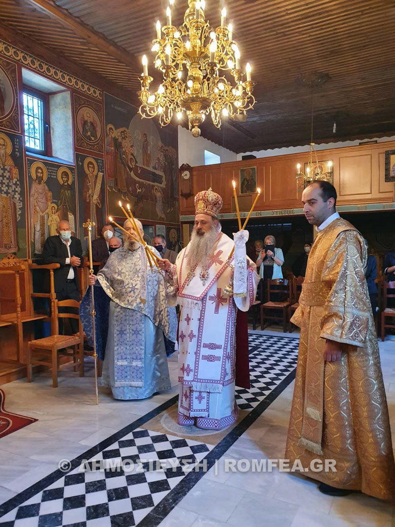 kyr tiflou stagon 1