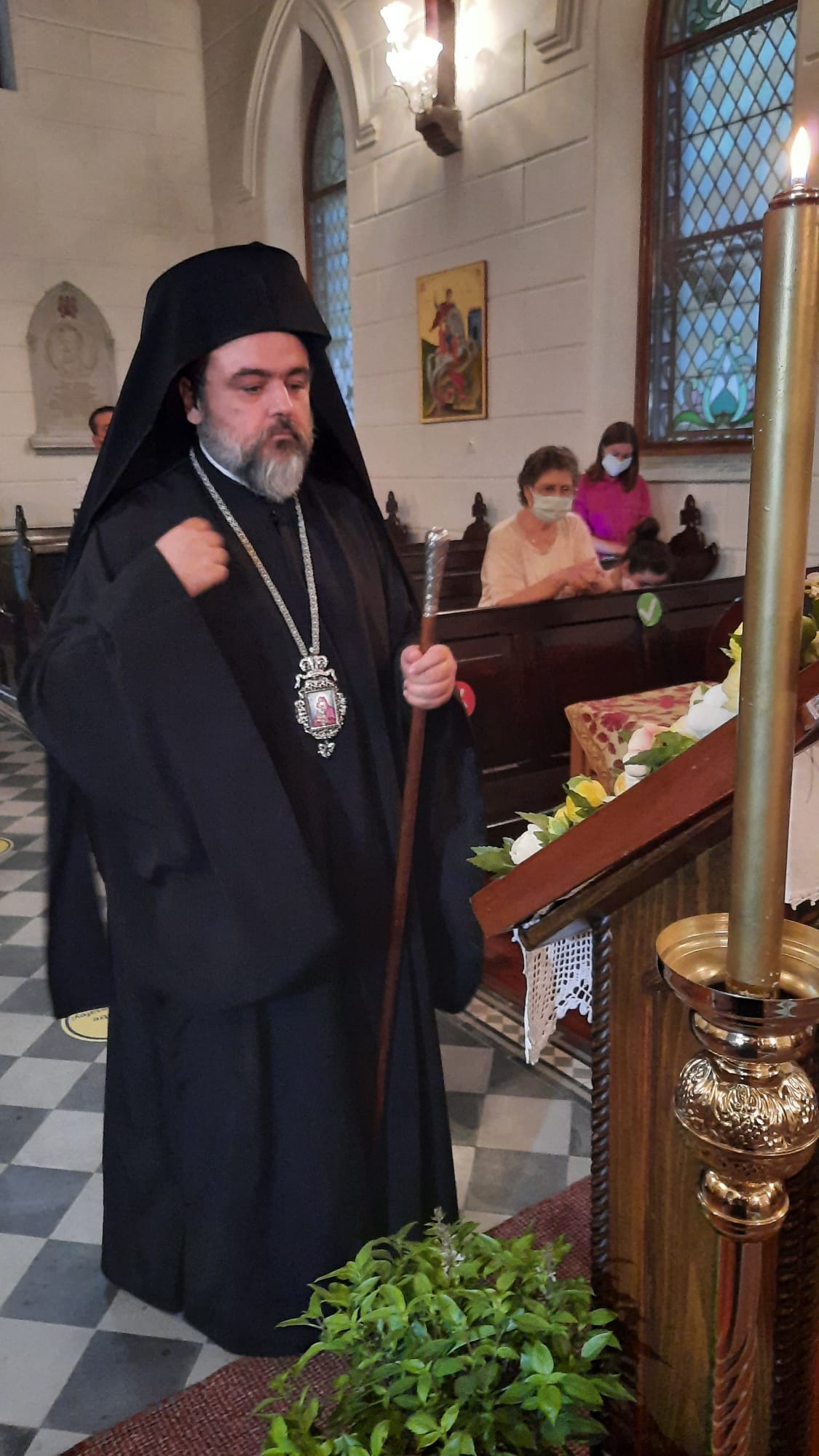 dekapentaugoustos smirni