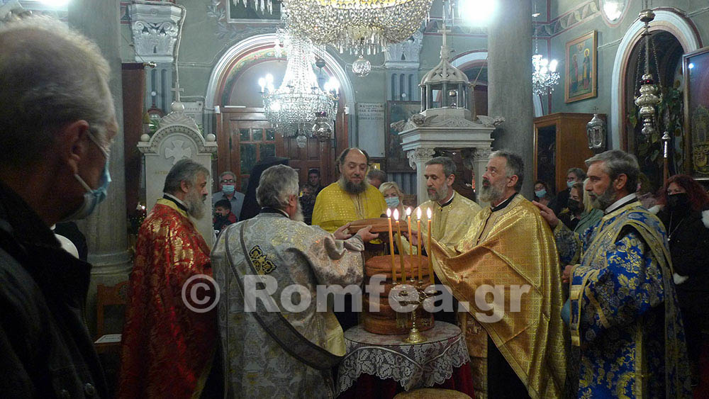eisodia tinos 16