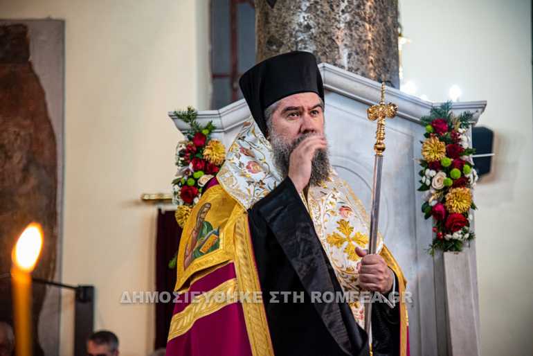 paramoni serres 1