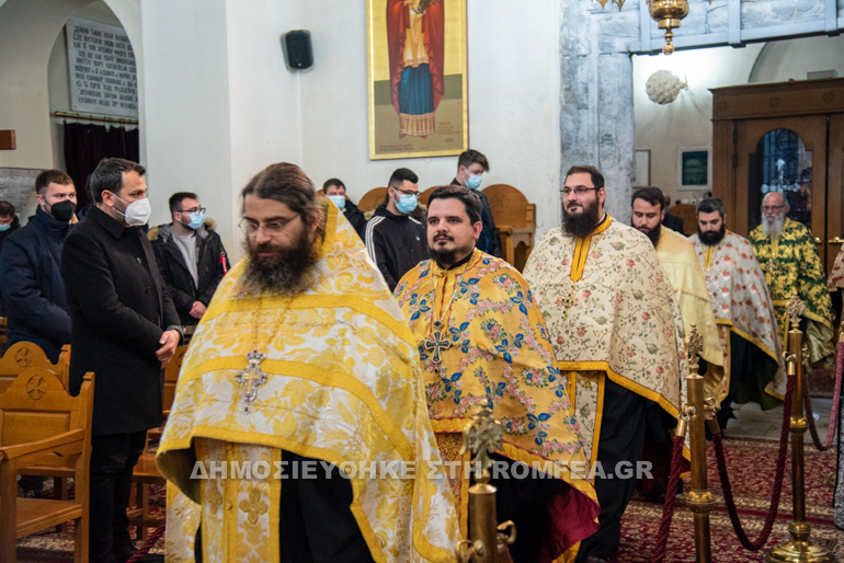 paramoni serres 1