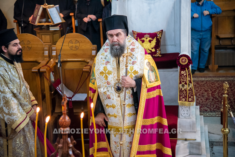 paramoni serres 1