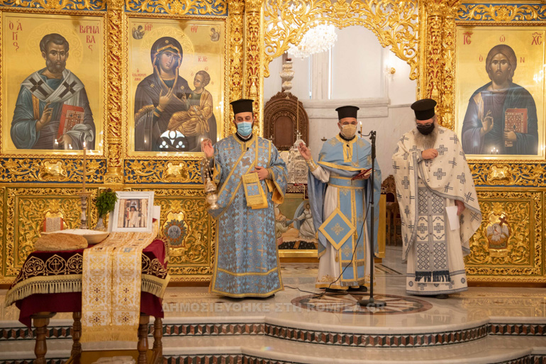 mnimosino mousourouli 16