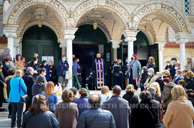 apokathilosi makarios 1