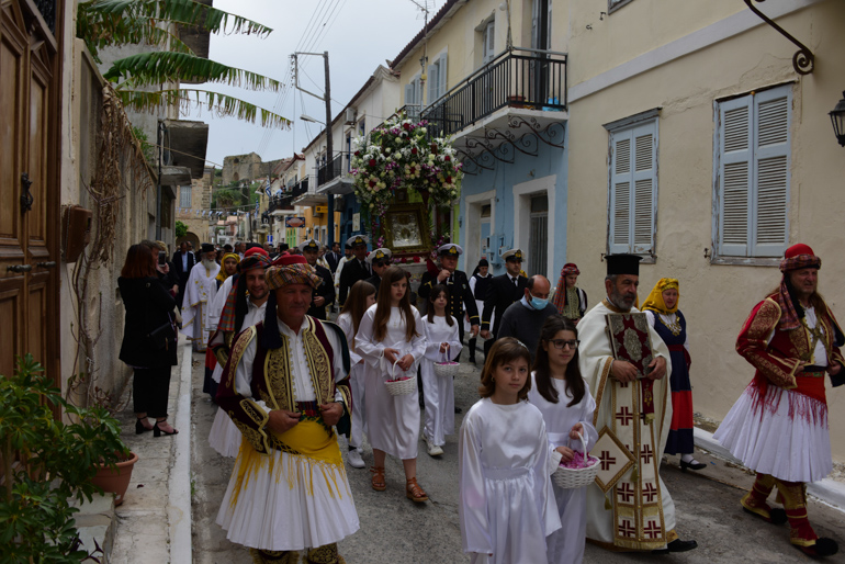 poliouxos koroni 1