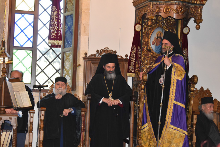 koura epanosifi 1