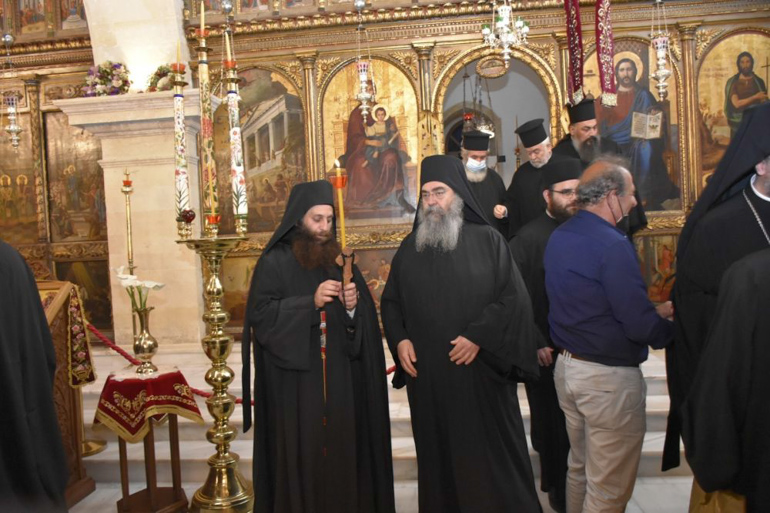 koura epanosifi 1