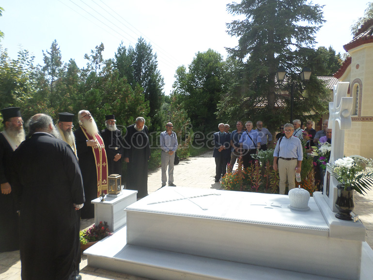 theologiki thess 1