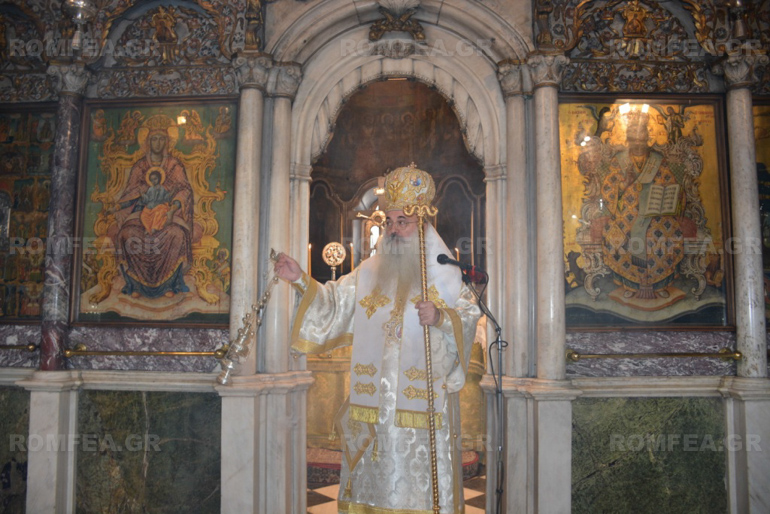 xristianoupoleos tinos 11