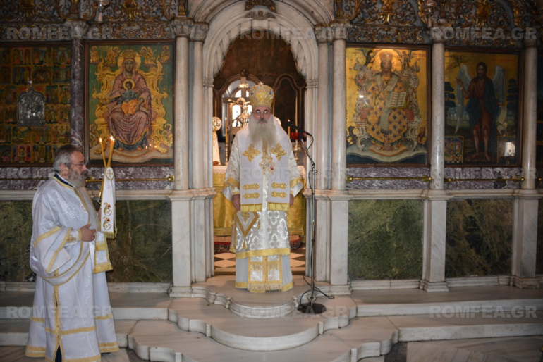 xristianoupoleos tinos 11
