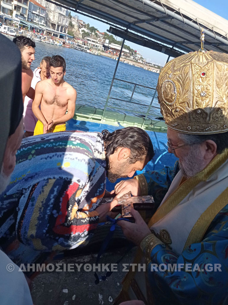 prigkiponissa agiasmos 1