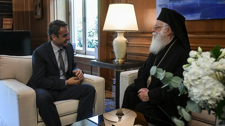 mitsotakis albanias 2