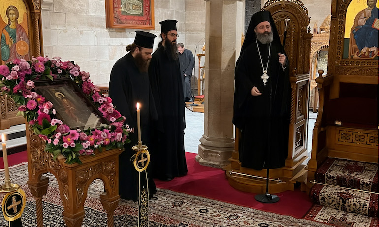 megali triti sindey