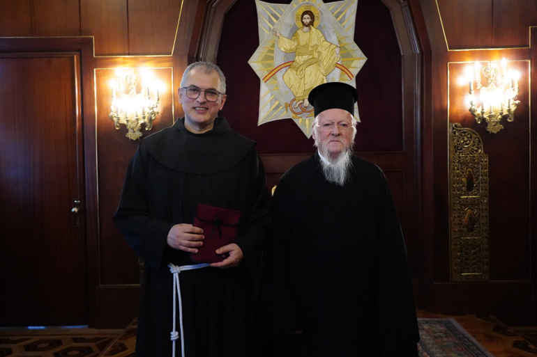 paraxorisi naos 1