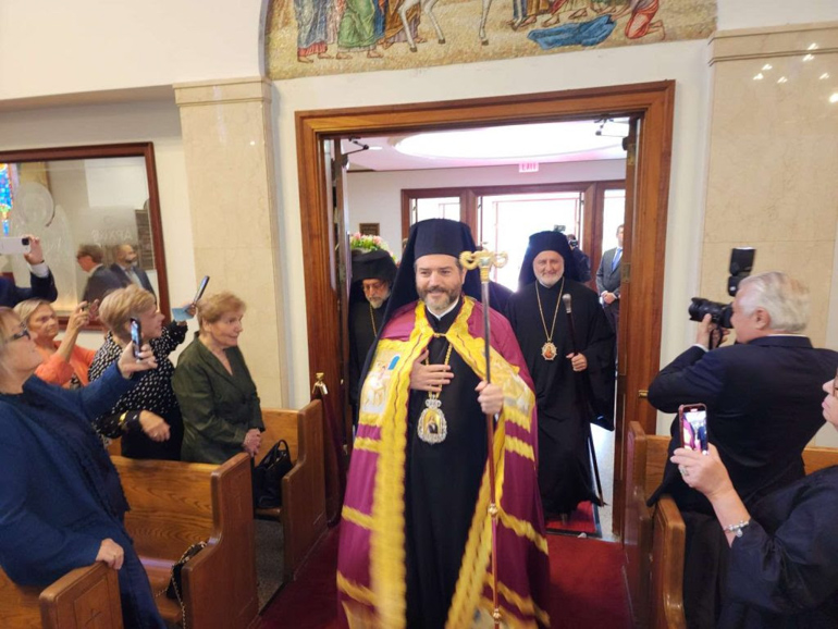 enthronisi neas ierseis 2