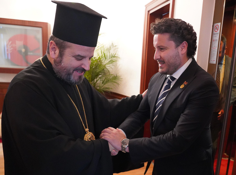pr maurobou fanari 1