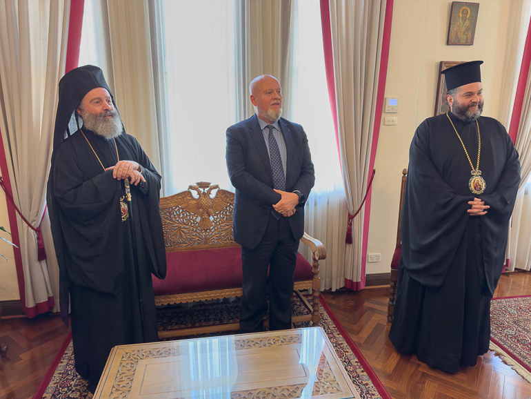 presbis makarios 2