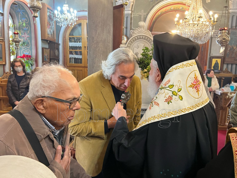 ag trifonos tinos 1