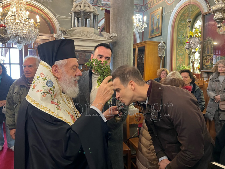 ag trifonos tinos 1