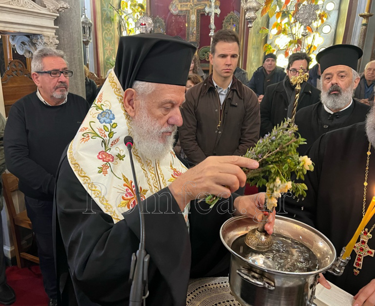 ag trifonos tinos 1