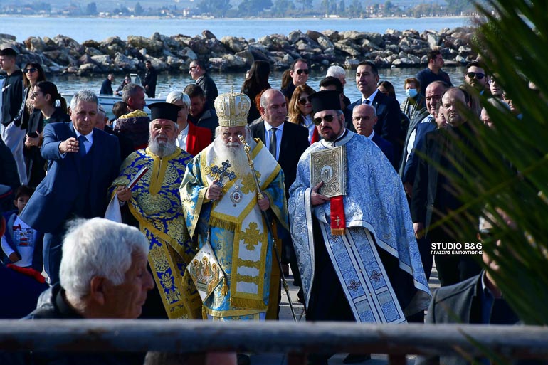 theofaneia nea kios 1