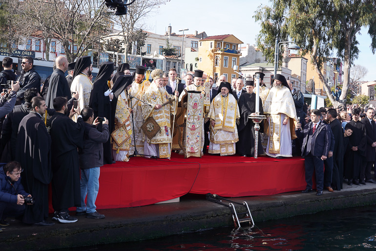 poli theofania 17