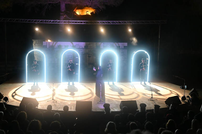 theatriko rethimnis 01