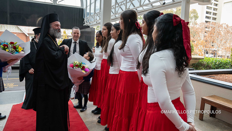 aus makarios 1