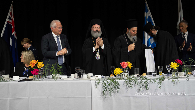 aus makarios 1