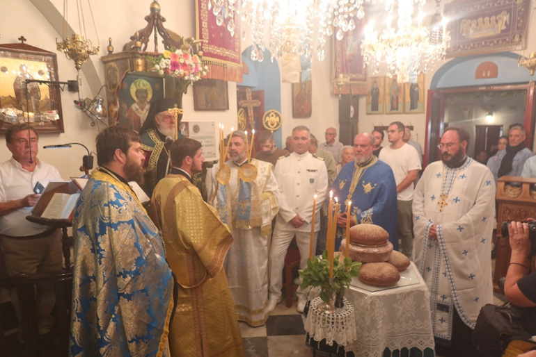gorgoepikoos siros 01
