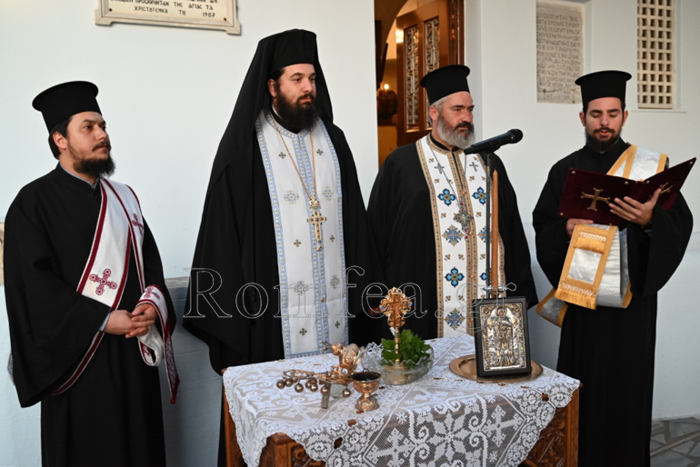 katixitika tinos 1