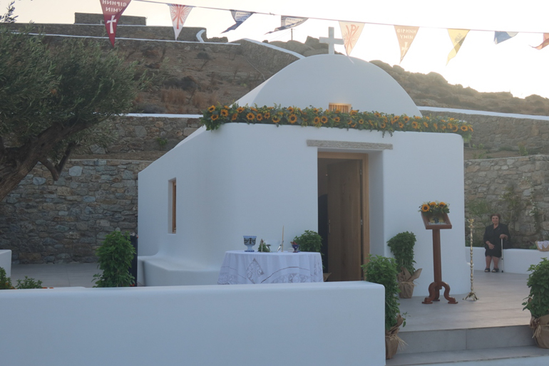 thiranoixia mikonos naos 1