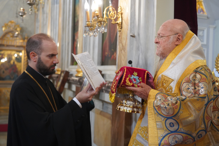 patriarxiko mnimosino 1