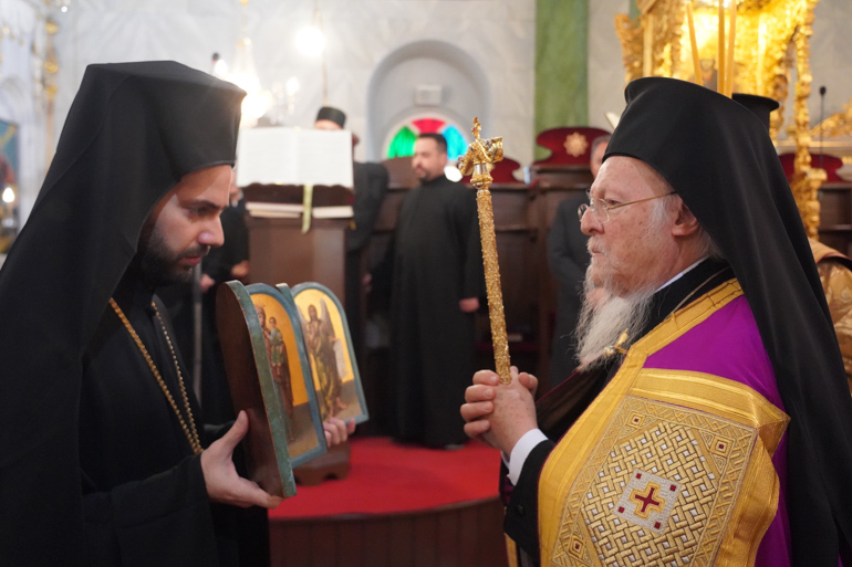 patriarxiko mnimosino 1