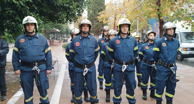pirosvestes messinias 1