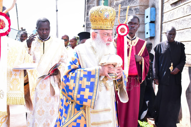 egkainia nairobis 13