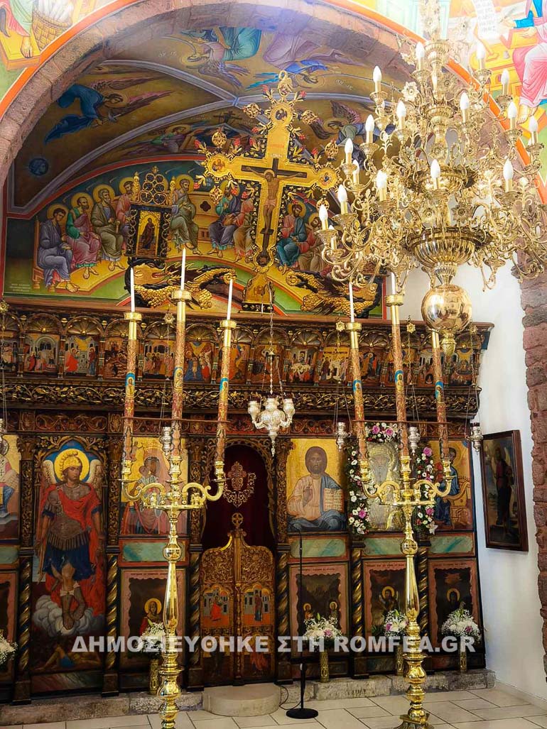emporeio santorinis 1