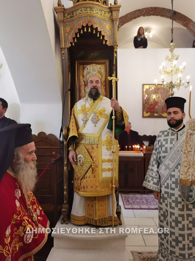 emporeio santorinis 1