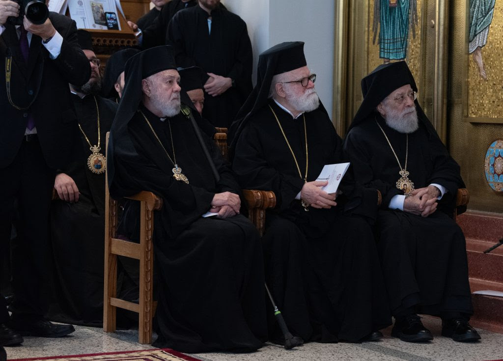 Enthroning atlamtas1