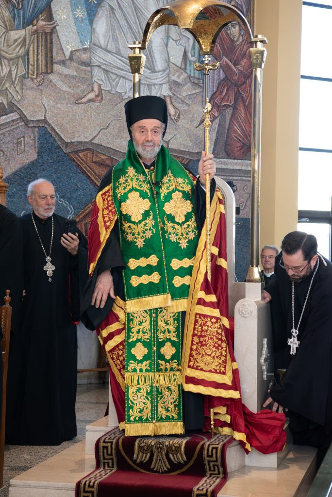 Enthroning atlamtas1