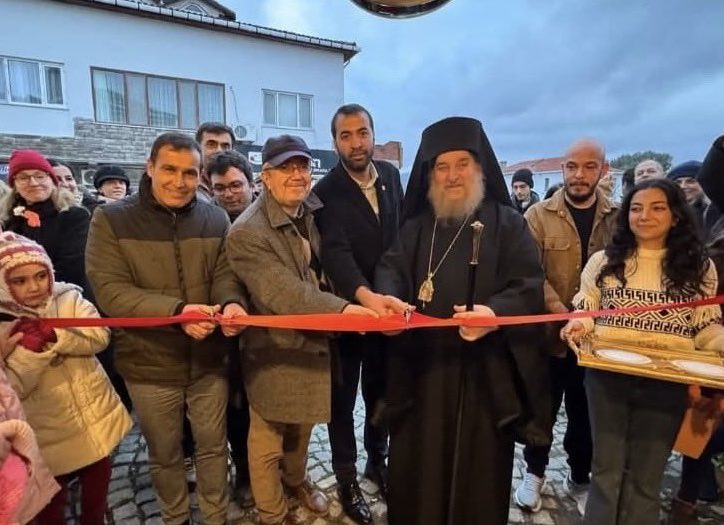 imbrou kirillos minisi
