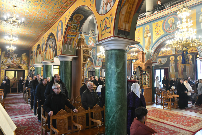 apokreo serres 1