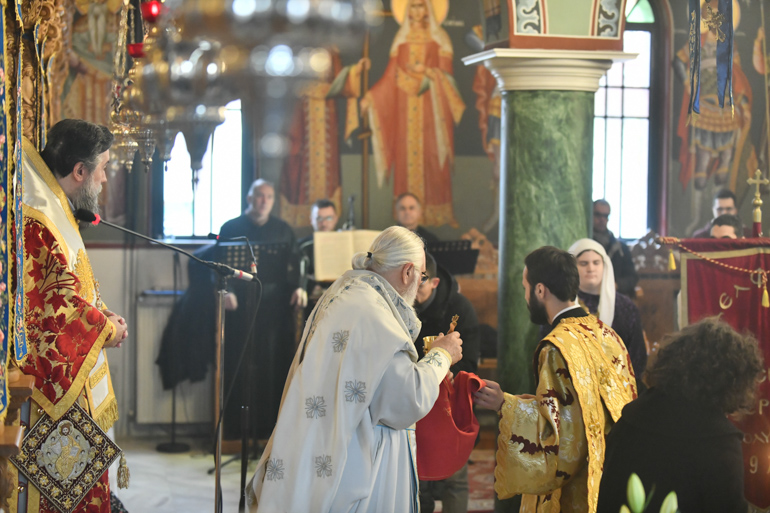 apokreo serres 1