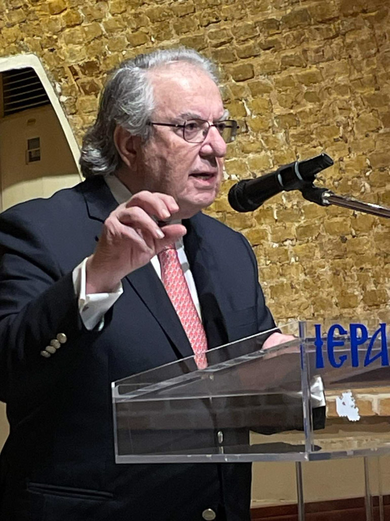 babiniotis kerkias 2