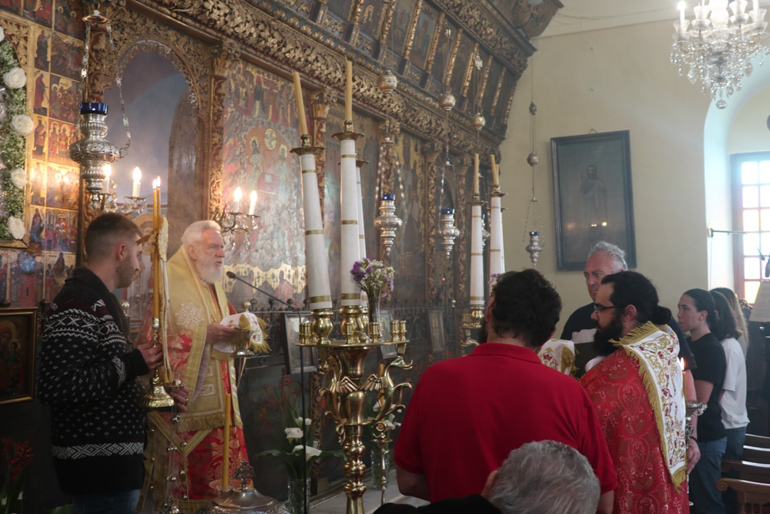syrou adamantas milos 1